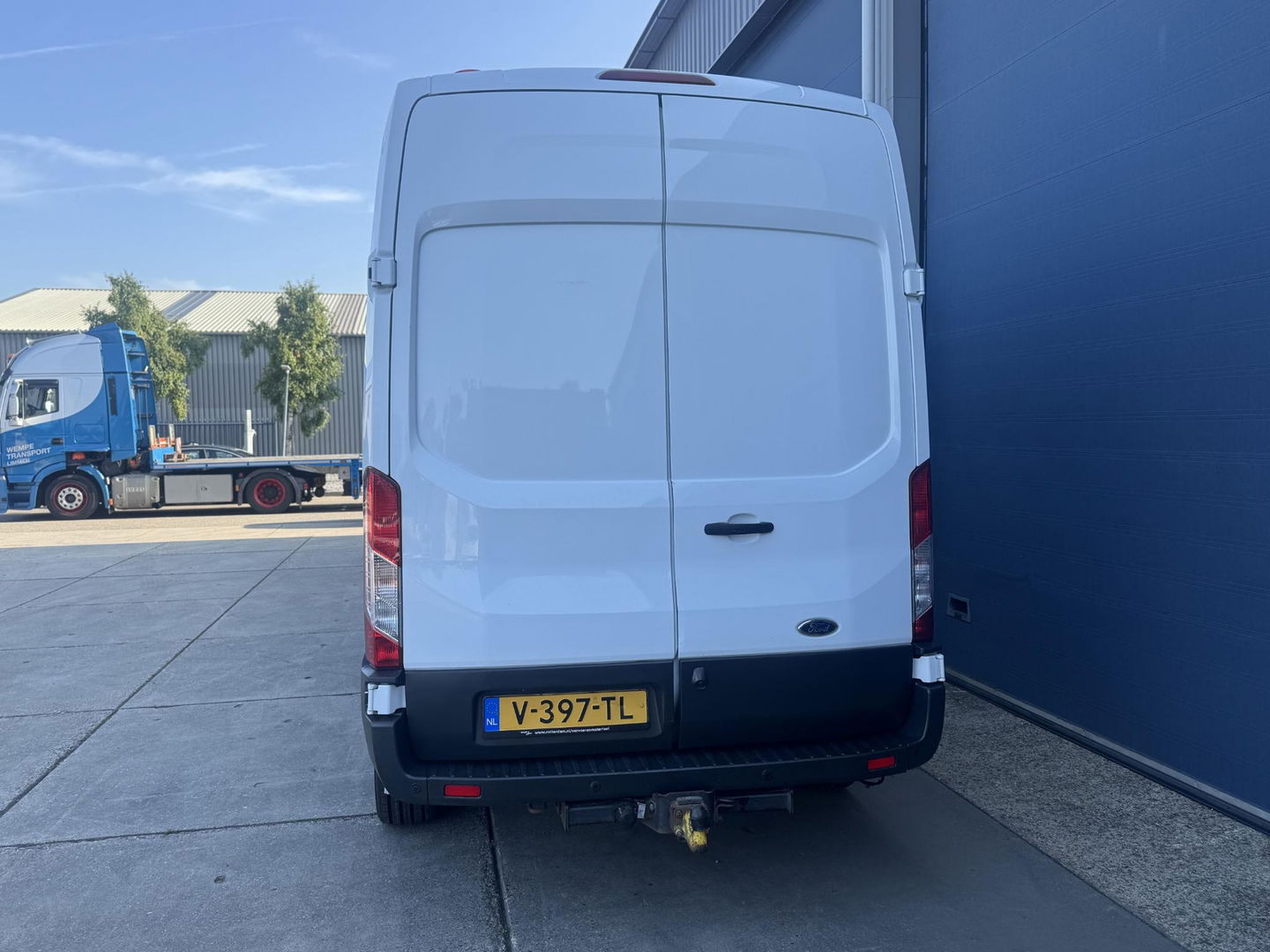 Ford Transit 350 2.0 TDCI L3H2 Trend AIRCO / CRUISE CONTROLE / EURO 6 / TREKHAAK