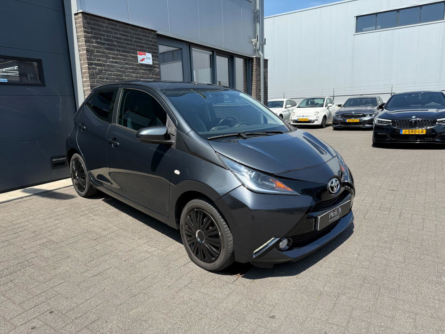 Toyota Aygo 1.0 VVT-i x-play