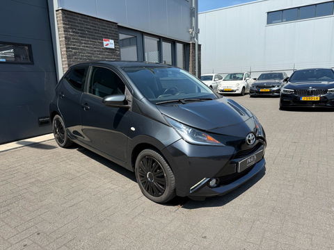 Toyota Aygo 1.0 VVT-i x-play