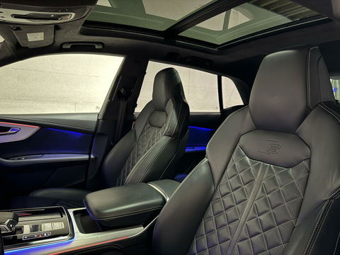 Audi Q8 55 TFSI Quattro S-Line Black Edition RS-Seats Pano