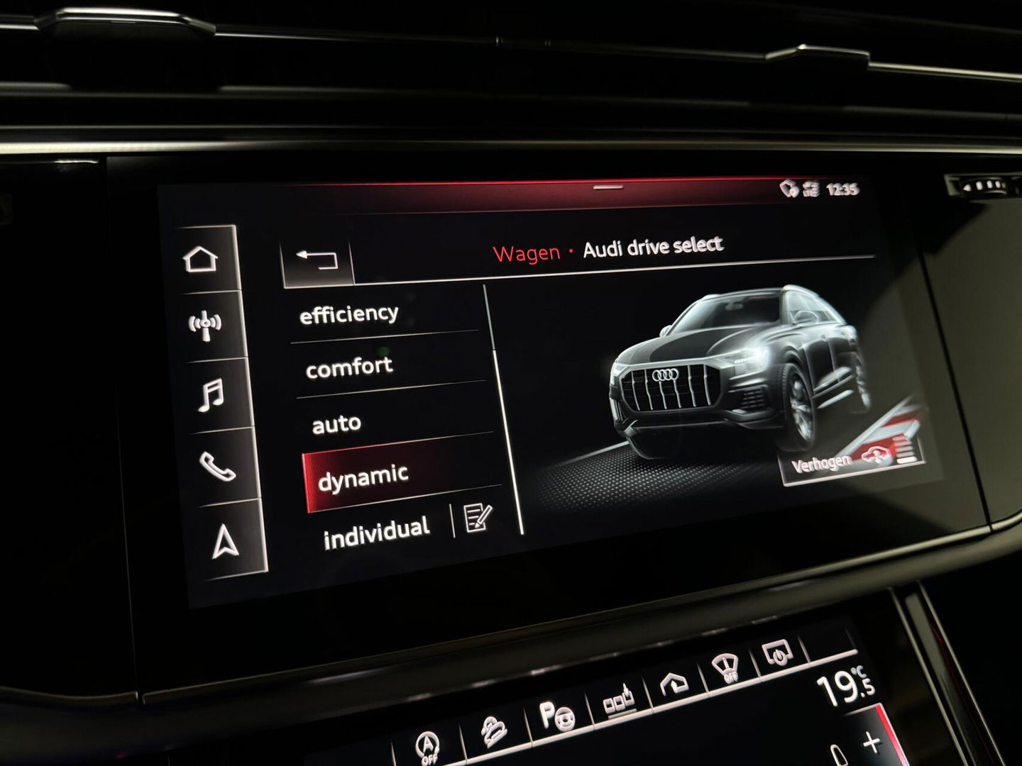 Audi Q8 55 TFSI Quattro S-Line Black Edition RS-Seats Pano
