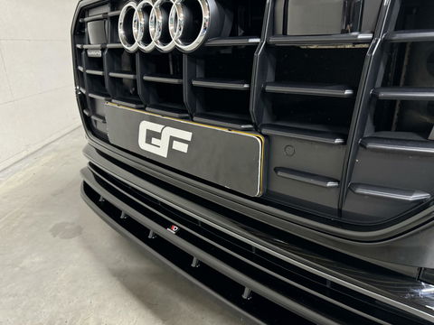 Audi Q8 55 TFSI Quattro S-Line Black Edition RS-Seats Pano