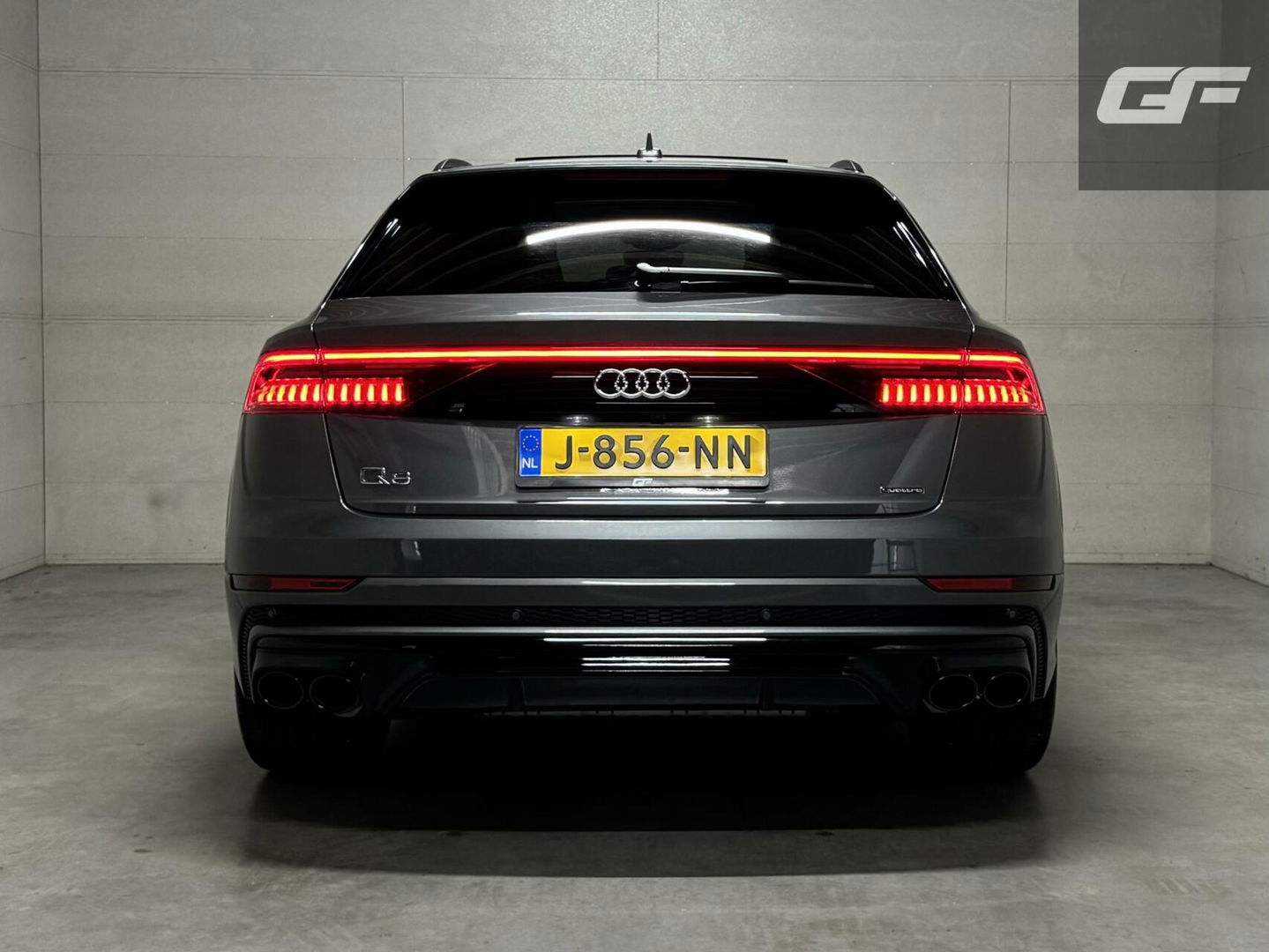 Audi Q8 55 TFSI Quattro S-Line Black Edition RS-Seats Pano
