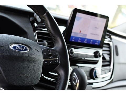 Ford Transit Custom 300 2.0 TDCI L2H1 DC Black Edition Camera, Adaptieve Cruise, 170Pk, Carplay, Xenon, Automaat, Leder, Multimedia, Sensoren, 2 x Schuifdeur, UNIEK!