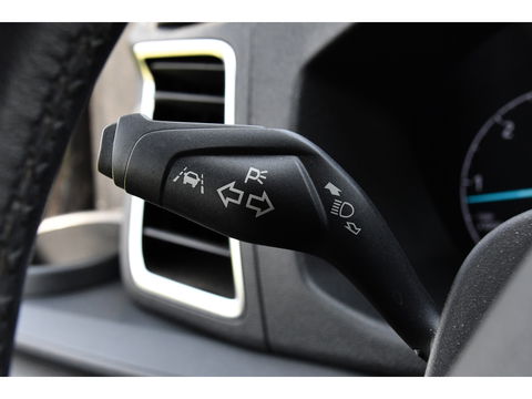 Ford Transit Custom 300 2.0 TDCI L2H1 DC Black Edition Camera, Adaptieve Cruise, 170Pk, Carplay, Xenon, Automaat, Leder, Multimedia, Sensoren, 2 x Schuifdeur, UNIEK!