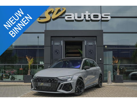 Audi RS3 Sportback 2.5 TFSI 400pk Quattro Hulk Panoramadak *BTW* Keramisch VOL! Massage B&O audio RS Dynamic