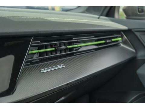Audi RS3 Sportback 2.5 TFSI 400pk Quattro Hulk Panoramadak *BTW* Keramisch VOL! Massage B&O audio RS Dynamic