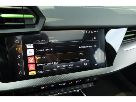 Audi RS3 Sportback 2.5 TFSI 400pk Quattro Hulk Panoramadak *BTW* Keramisch VOL! Massage B&O audio RS Dynamic