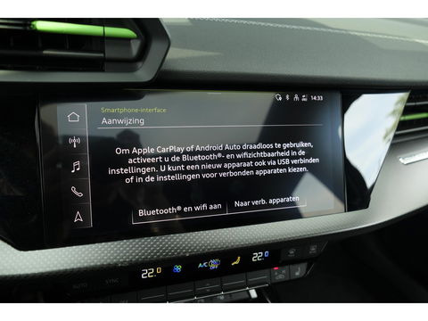 Audi RS3 Sportback 2.5 TFSI 400pk Quattro Hulk Panoramadak *BTW* Keramisch VOL! Massage B&O audio RS Dynamic
