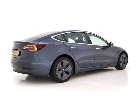 Tesla Model 3 Standard RWD Plus 60 kWh [ 3-Fase ] (INCL-BTW) Aut. *PANO | AUTO-PILOT | FULL-LEATHER | KEYLESS | FULL-LED | MEMORY-PACK | SURROUND-VIEW | DAB | CARPLAY | DIGI-COCKPIT | LANE-ASSIST | COMFORT-SEATS | 18"ALU*