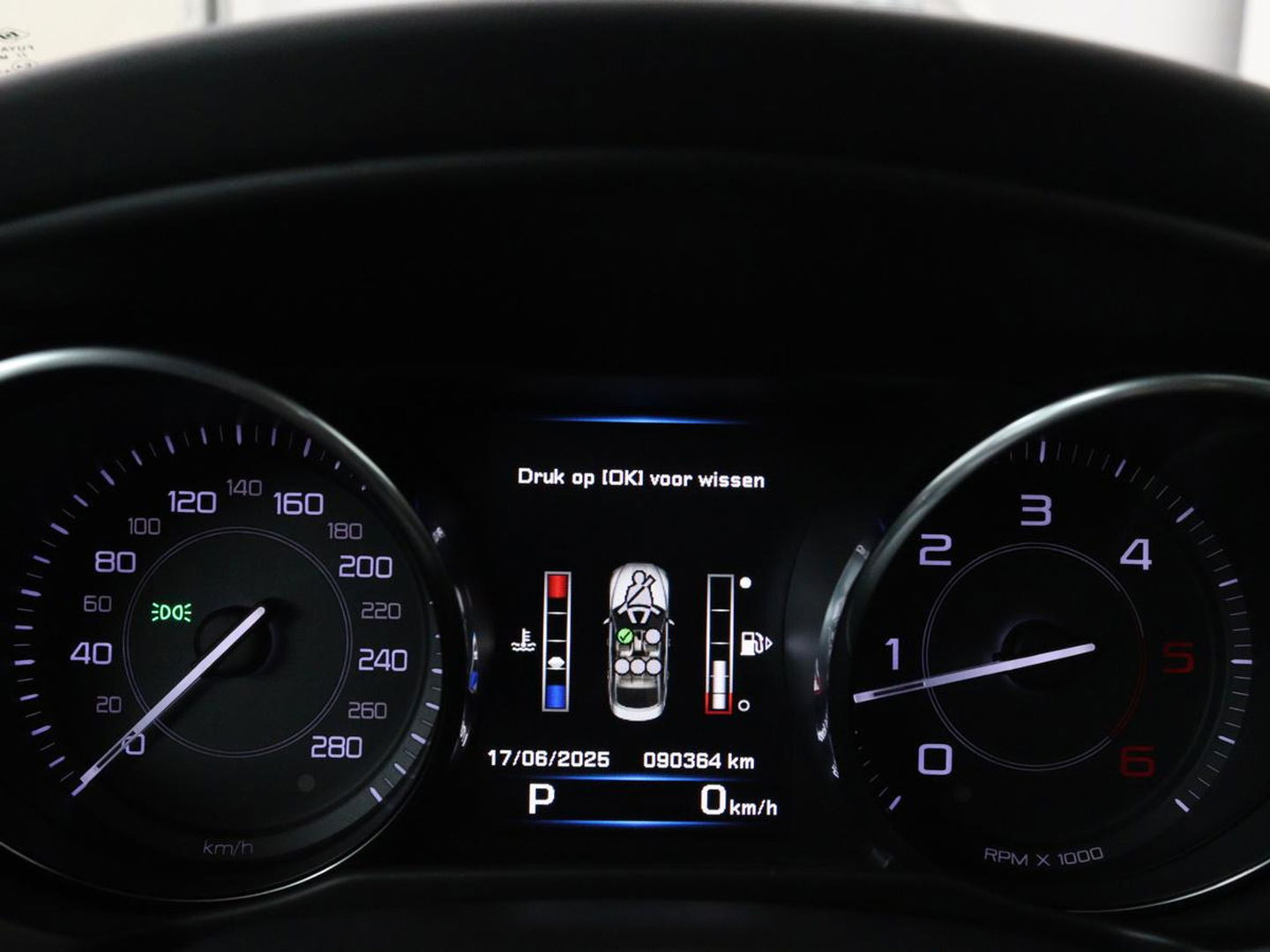 Jaguar XE 2.0 D Portfolio | Panoramadak | Leder | Stoel & Stuurverwarming | Camera | Head-up display | Keyless | Cruise control | Carplay