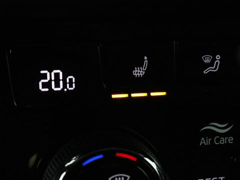 Škoda Superb 1.4 TSI iV BnsEdPlus | Camera | Adaptive cruise | Memory seats | Carplay | Stoelverwarming| Navigatie | Alcantara | Keyless