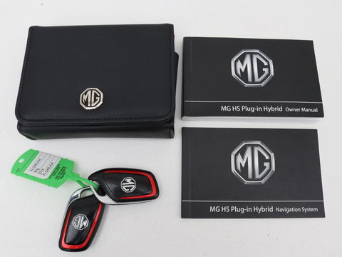 MG EHS 1.5 TGDI Edition1 | PHEV | Camera | Trekhaak | Adaptive cruise | Leder | Carplay | Stoelverwarming | Navigatie | Full LED