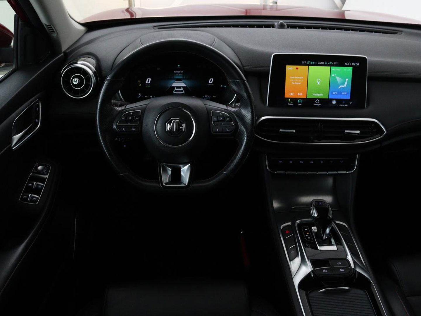 MG EHS 1.5 TGDI Edition1 | PHEV | Camera | Trekhaak | Adaptive cruise | Leder | Carplay | Stoelverwarming | Navigatie | Full LED