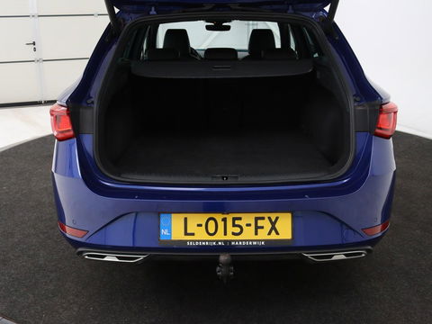 SEAT Leon Sportstourer 1.4 TSI eHybrid PHEV FR Business Intense | Camera | Stoel & Stuurverwarming | Trekhaak | Carplay | Full LED | Sfeerverlichting
