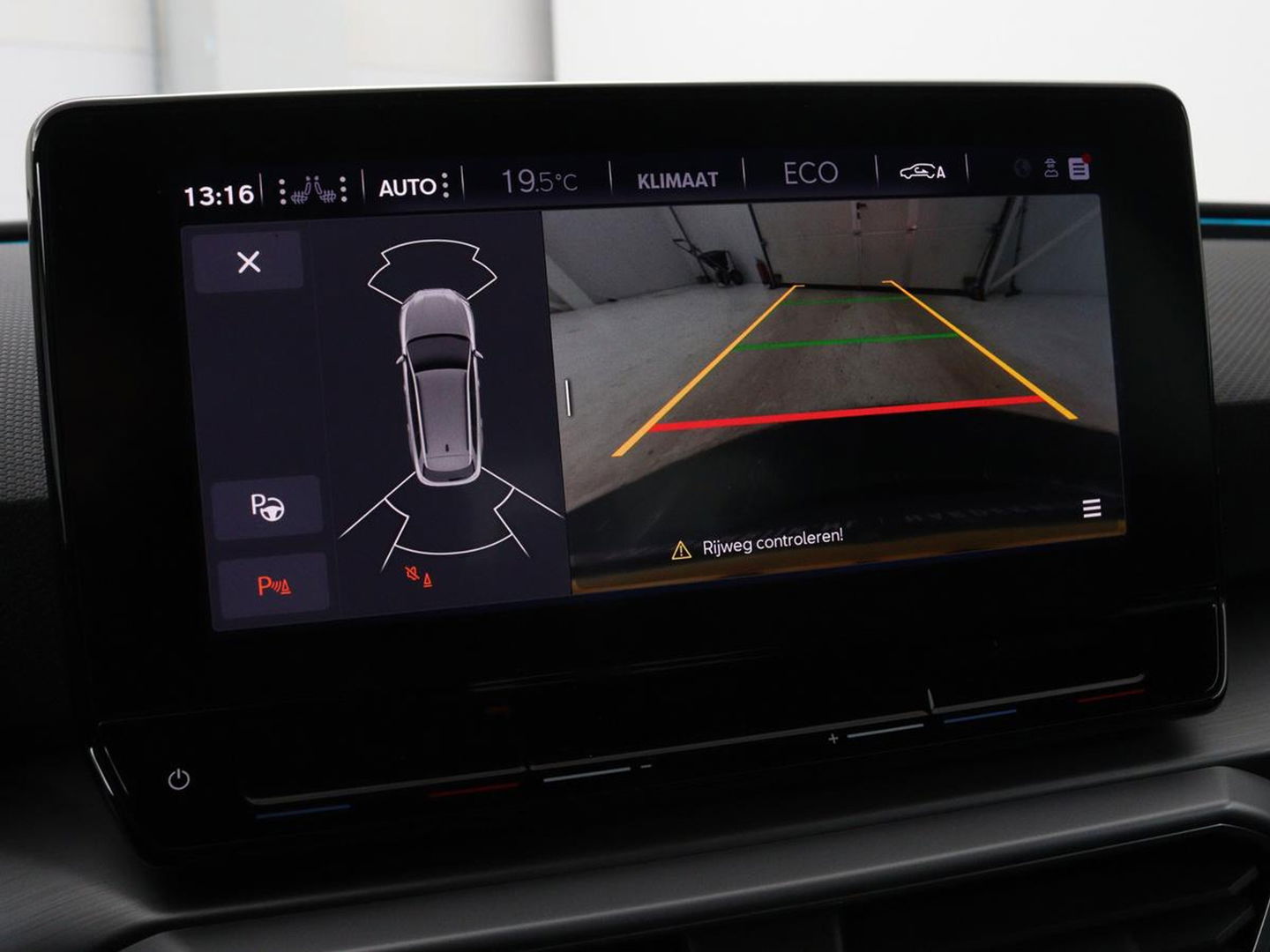SEAT Leon Sportstourer 1.4 TSI eHybrid PHEV FR Business Intense | Camera | Stoel & Stuurverwarming | Trekhaak | Carplay | Full LED | Sfeerverlichting