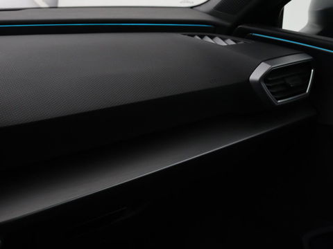 SEAT Leon Sportstourer 1.4 TSI eHybrid PHEV FR Business Intense | Camera | Stoel & Stuurverwarming | Trekhaak | Carplay | Full LED | Sfeerverlichting