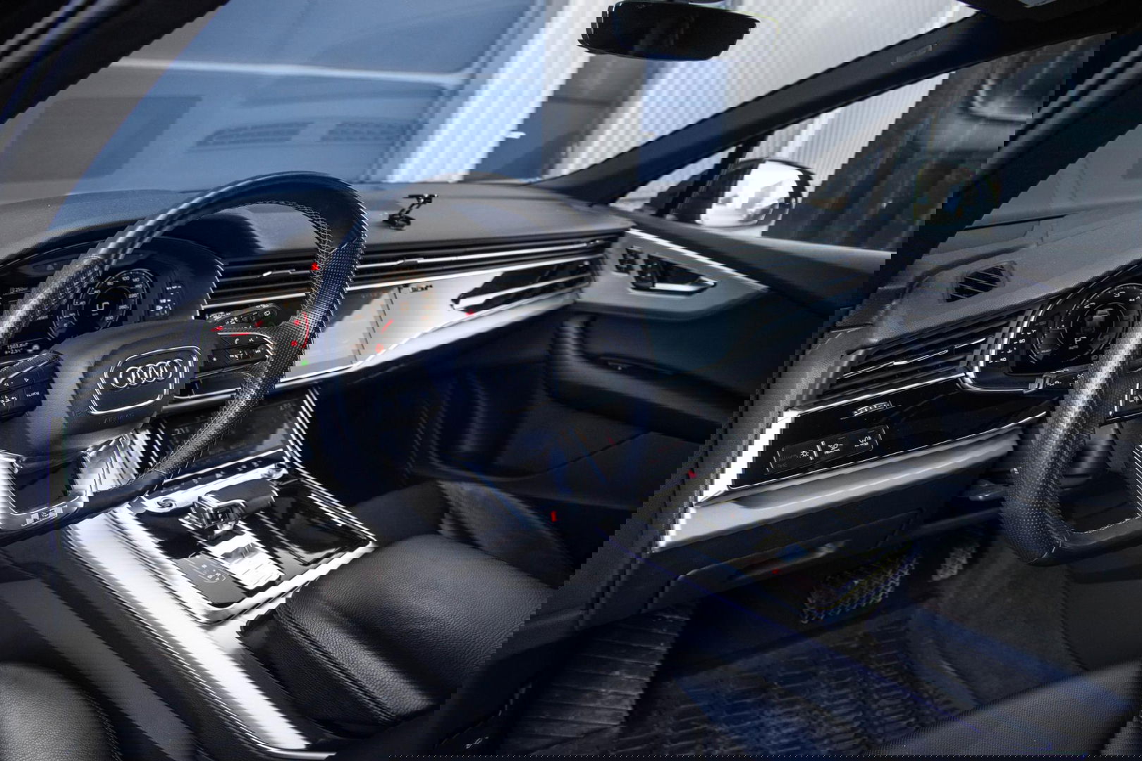 Audi Q7 SQ7 S-Line Grijs kenteken 3X S-LINE / 360 CAMERA / ADAPTIVE CRUISE CONTROLE / BLACK LINE