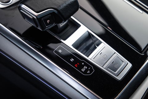Audi Q7 SQ7 S-Line Grijs kenteken 3X S-LINE / 360 CAMERA / ADAPTIVE CRUISE CONTROLE / BLACK LINE