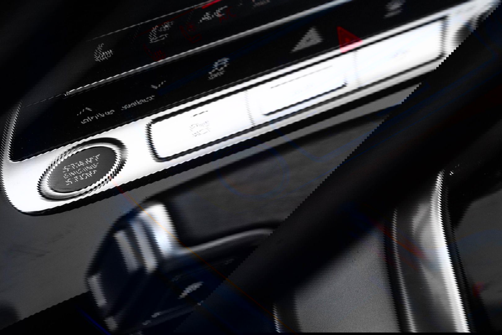 Audi Q7 SQ7 S-Line Grijs kenteken 3X S-LINE / 360 CAMERA / ADAPTIVE CRUISE CONTROLE / BLACK LINE