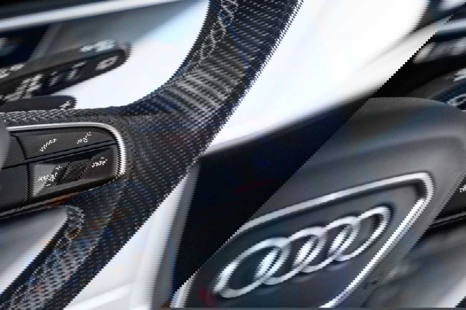 Audi Q7 SQ7 S-Line Grijs kenteken 3X S-LINE / 360 CAMERA / ADAPTIVE CRUISE CONTROLE / BLACK LINE