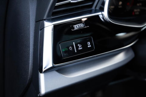Audi Q7 SQ7 S-Line Grijs kenteken 3X S-LINE / 360 CAMERA / ADAPTIVE CRUISE CONTROLE / BLACK LINE