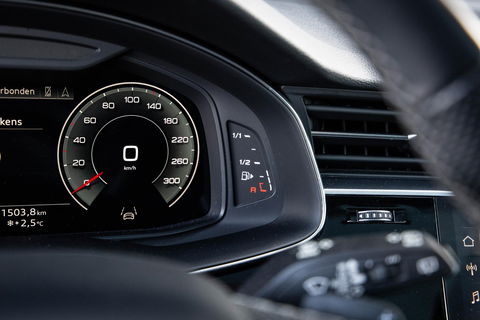 Audi Q7 SQ7 S-Line Grijs kenteken 3X S-LINE / 360 CAMERA / ADAPTIVE CRUISE CONTROLE / BLACK LINE