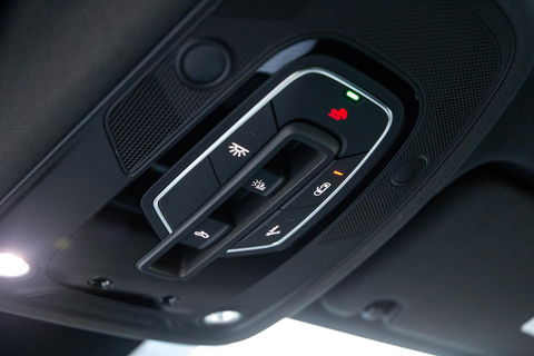 Audi Q7 SQ7 S-Line Grijs kenteken 3X S-LINE / 360 CAMERA / ADAPTIVE CRUISE CONTROLE / BLACK LINE