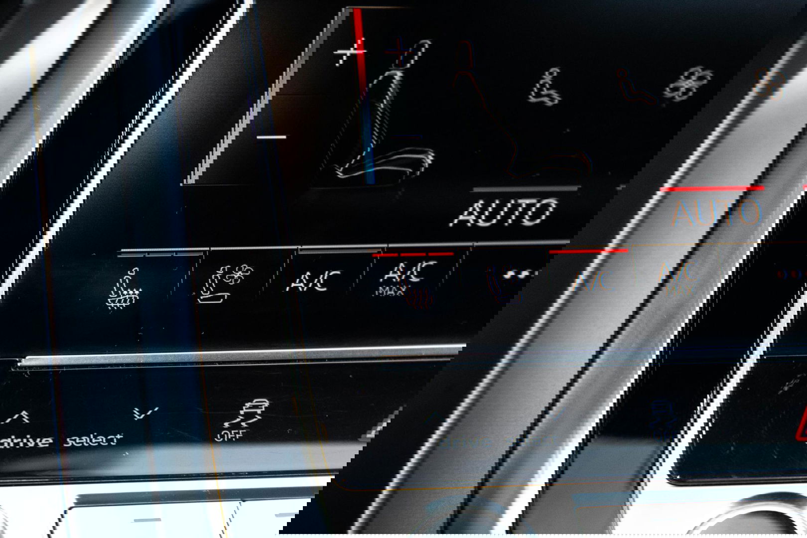 Audi Q7 SQ7 S-Line Grijs kenteken 3X S-LINE / 360 CAMERA / ADAPTIVE CRUISE CONTROLE / BLACK LINE