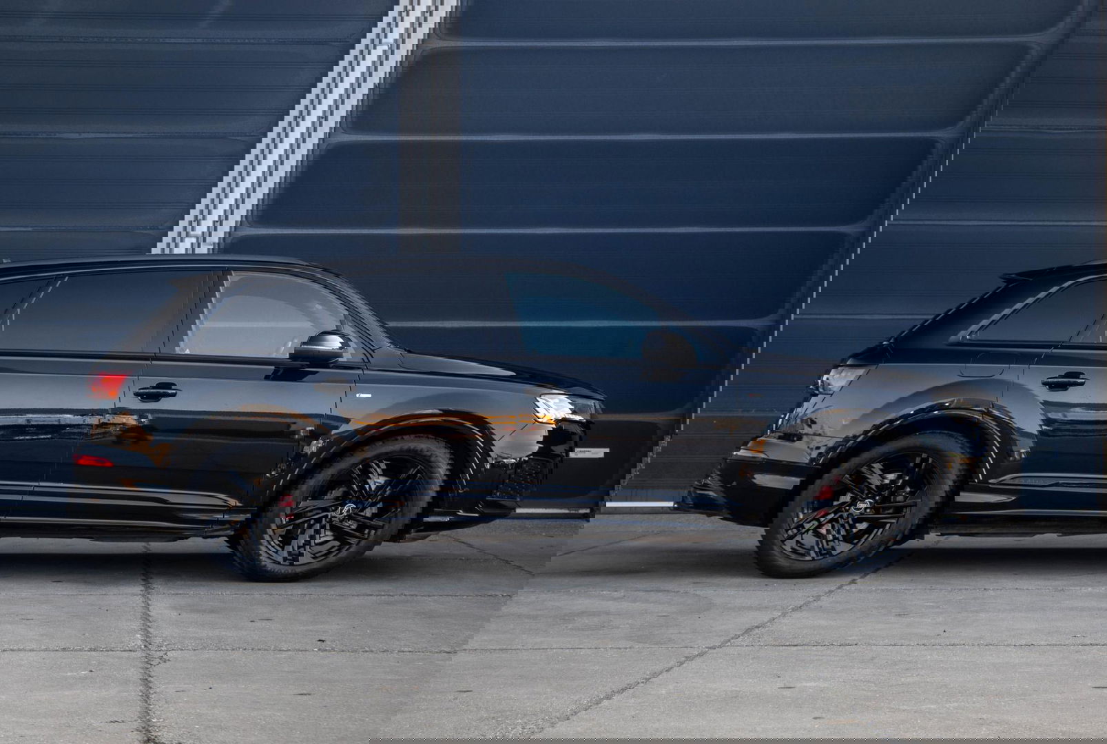 Audi Q7 SQ7 S-Line Grijs kenteken 3X S-LINE / 360 CAMERA / ADAPTIVE CRUISE CONTROLE / BLACK LINE