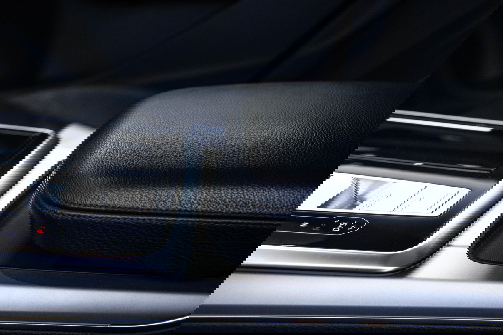 Audi Q7 SQ7 S-Line Grijs kenteken 3X S-LINE / 360 CAMERA / ADAPTIVE CRUISE CONTROLE / BLACK LINE