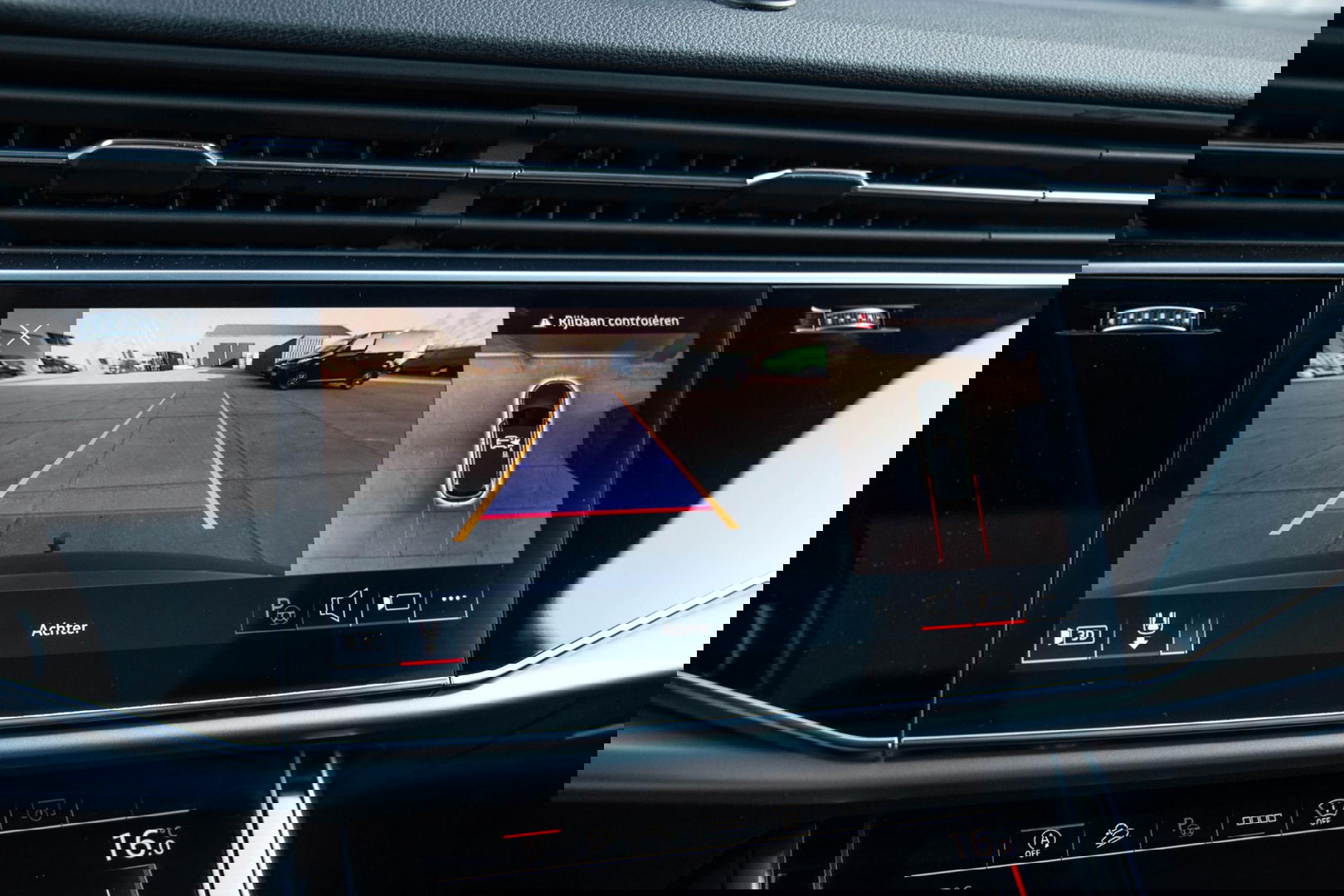 Audi Q7 SQ7 S-Line Grijs kenteken 3X S-LINE / 360 CAMERA / ADAPTIVE CRUISE CONTROLE / BLACK LINE