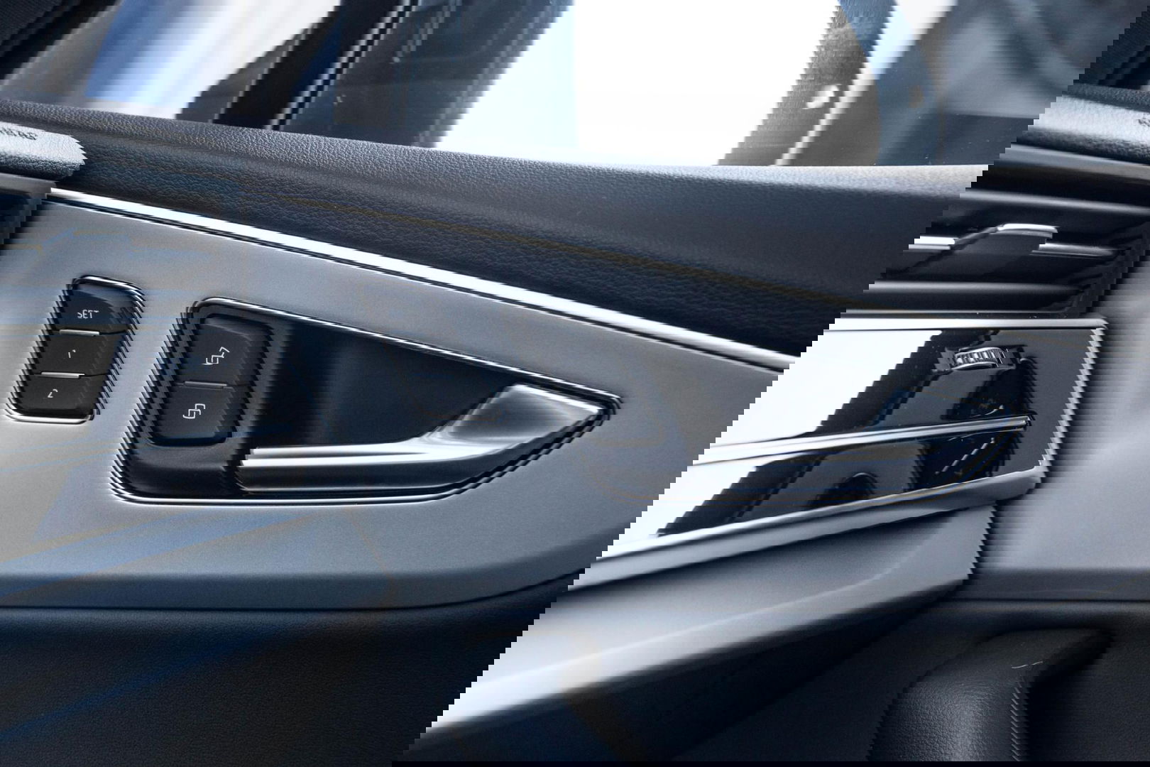 Audi Q7 SQ7 S-Line Grijs kenteken 3X S-LINE / 360 CAMERA / ADAPTIVE CRUISE CONTROLE / BLACK LINE