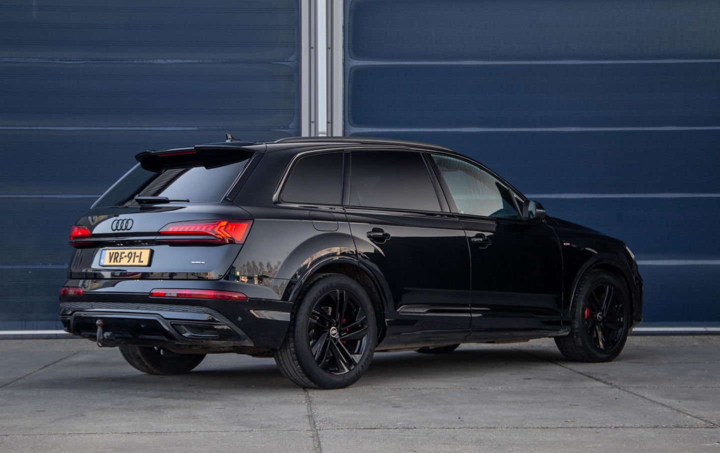 Audi Q7 SQ7 S-Line Grijs kenteken 3X S-LINE / 360 CAMERA / ADAPTIVE CRUISE CONTROLE / BLACK LINE