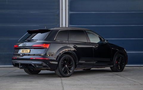 Audi Q7 SQ7 S-Line Grijs kenteken 3X S-LINE / 360 CAMERA / ADAPTIVE CRUISE CONTROLE / BLACK LINE