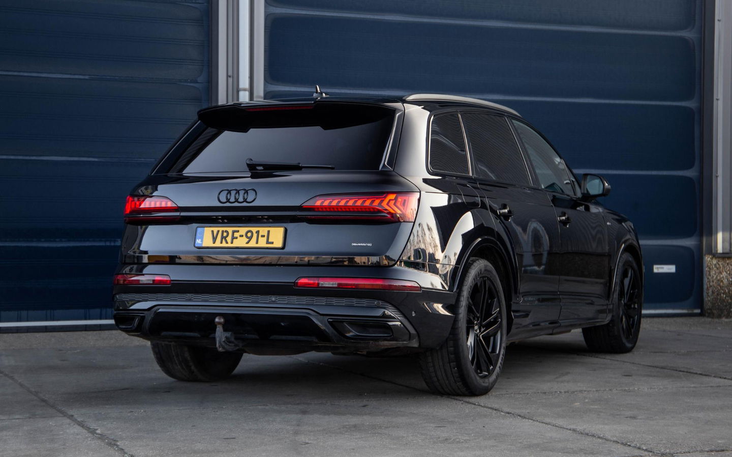 Audi Q7 SQ7 S-Line Grijs kenteken 3X S-LINE / 360 CAMERA / ADAPTIVE CRUISE CONTROLE / BLACK LINE