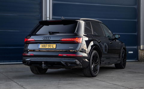 Audi Q7 SQ7 S-Line Grijs kenteken 3X S-LINE / 360 CAMERA / ADAPTIVE CRUISE CONTROLE / BLACK LINE