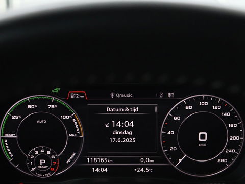 Audi A3 Sportback 1.4 e-tron Lease Edition | Panoramadak | Trekhaak | Cruise control | Digitaal cockpit | LMV 18 inch | LED | S-line | Keyless go | PDC
