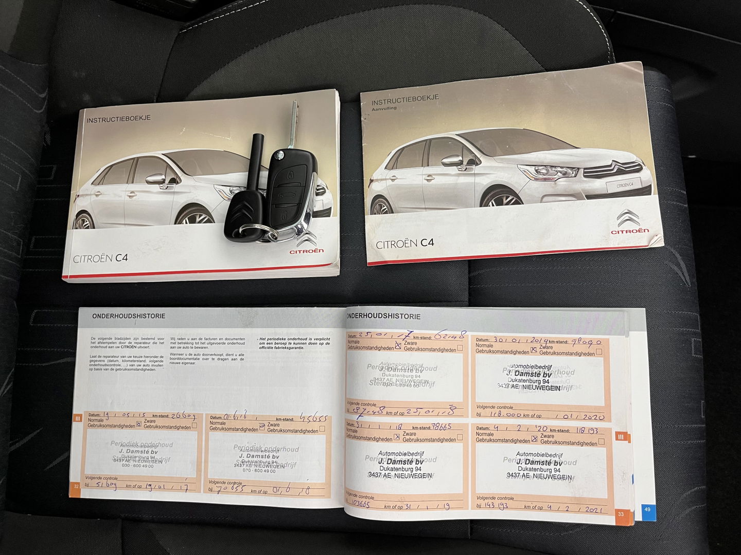 Citroën C4 1.6 e-HDi Ligne Business *PANO | NAVI-FULLMAP | COMFORT-SEATS | ECC | PDC | CRUISE | TOWBAR | 16"ALU*