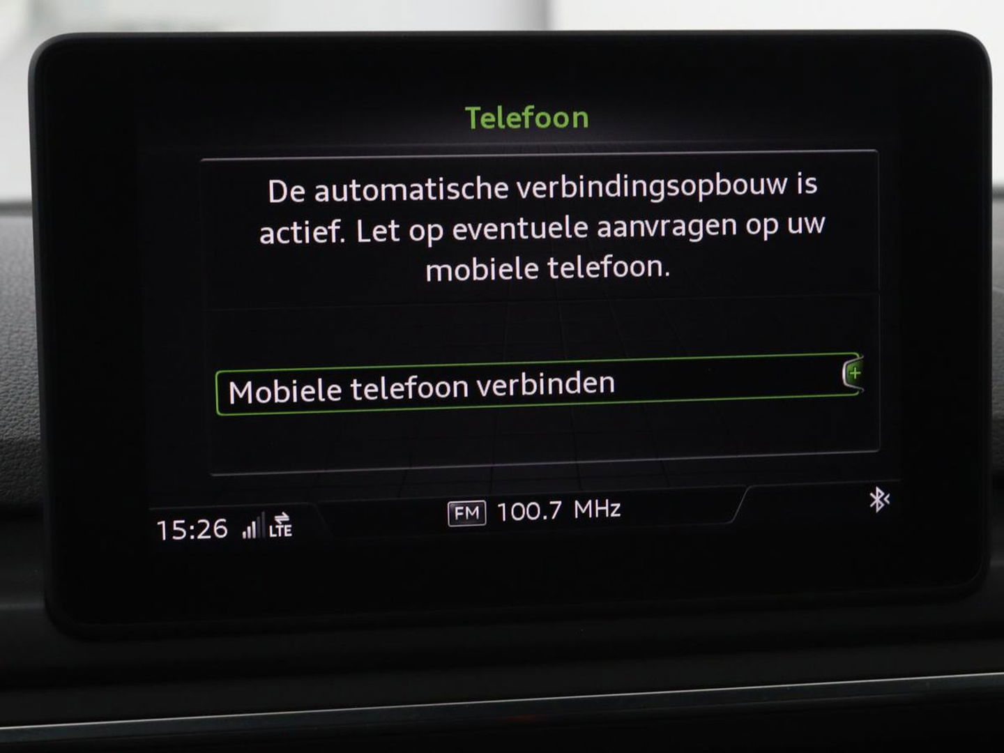 Audi A4 Limousine 35 TFSI Sport S line edition | Half leder | Full LED | LMV 18 inch | Climate control | Cruise control | Bleutooth | Navigatie