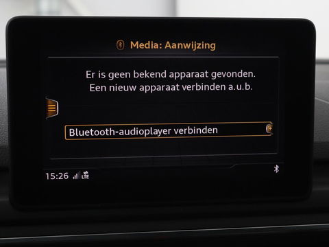 Audi A4 Limousine 35 TFSI Sport S line edition | Half leder | Full LED | LMV 18 inch | Climate control | Cruise control | Bleutooth | Navigatie