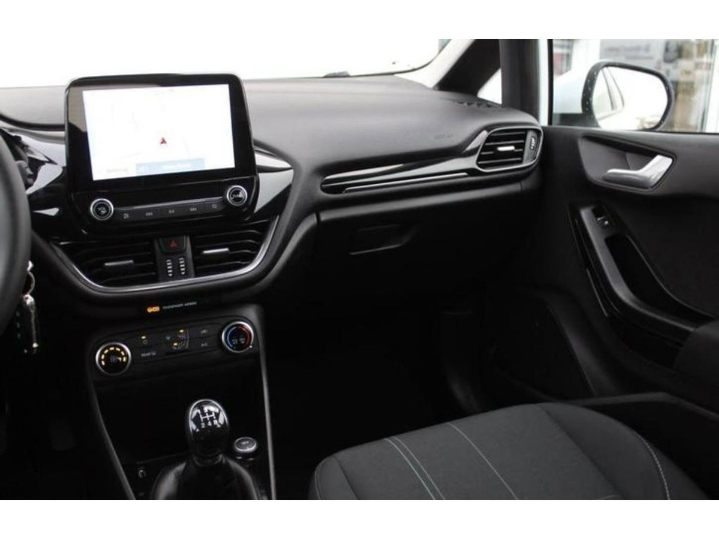 Ford Fiesta 1.1 Trend 85pk Navi | Apple Carplay |Android auto