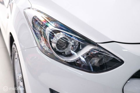 Hyundai i30 Wagon 1.6 GDI 120 pk | Trekhaak | Clima | Cruise | Stuurwielverwarming | All seasons | Nieuwe APK |
