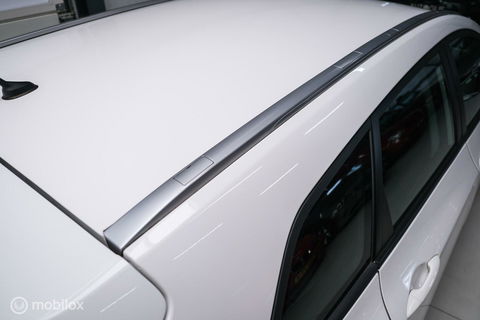 Hyundai i30 Wagon 1.6 GDI 120 pk | Trekhaak | Clima | Cruise | Stuurwielverwarming | All seasons | Nieuwe APK |