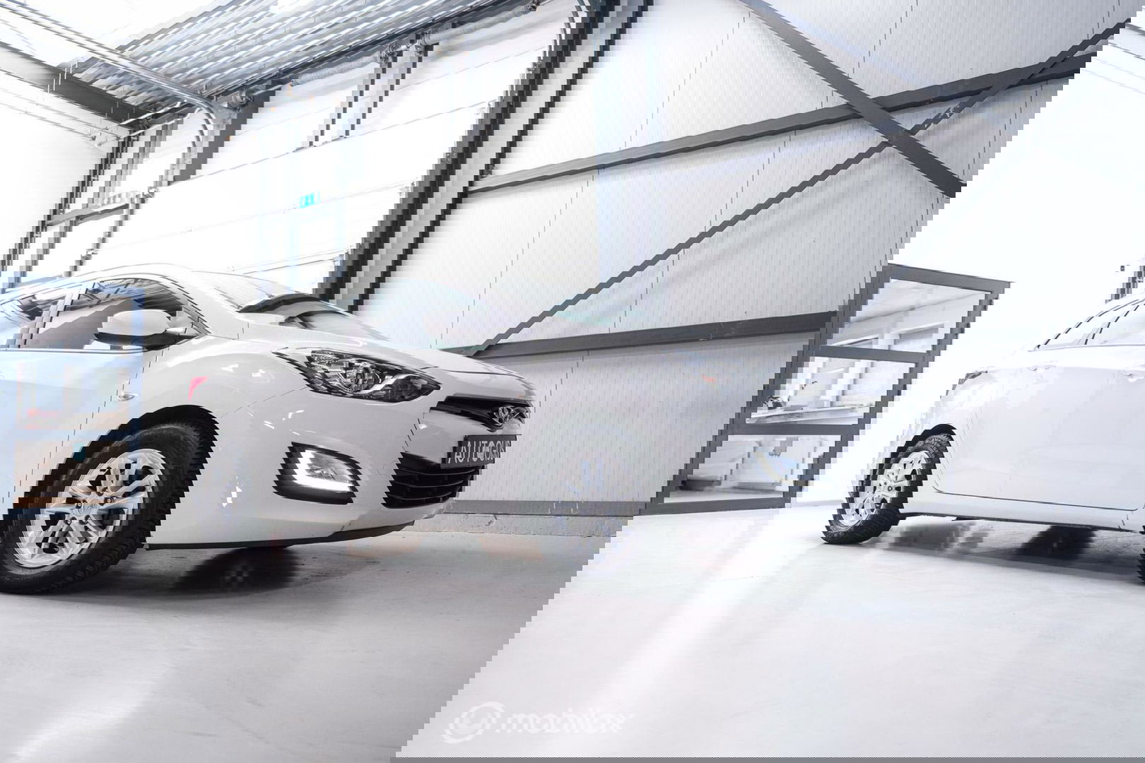 Hyundai i30 Wagon 1.6 GDI 120 pk | Trekhaak | Clima | Cruise | Stuurwielverwarming | All seasons | Nieuwe APK |
