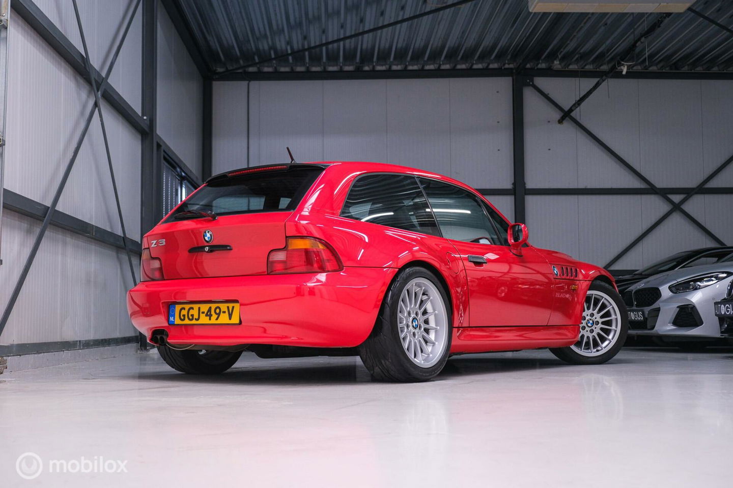 BMW Z3 Coupé 2.8 Manual | Hellrot | Sperdifferentieel | Extended leather | Kanteldak | liefhebbersauto |