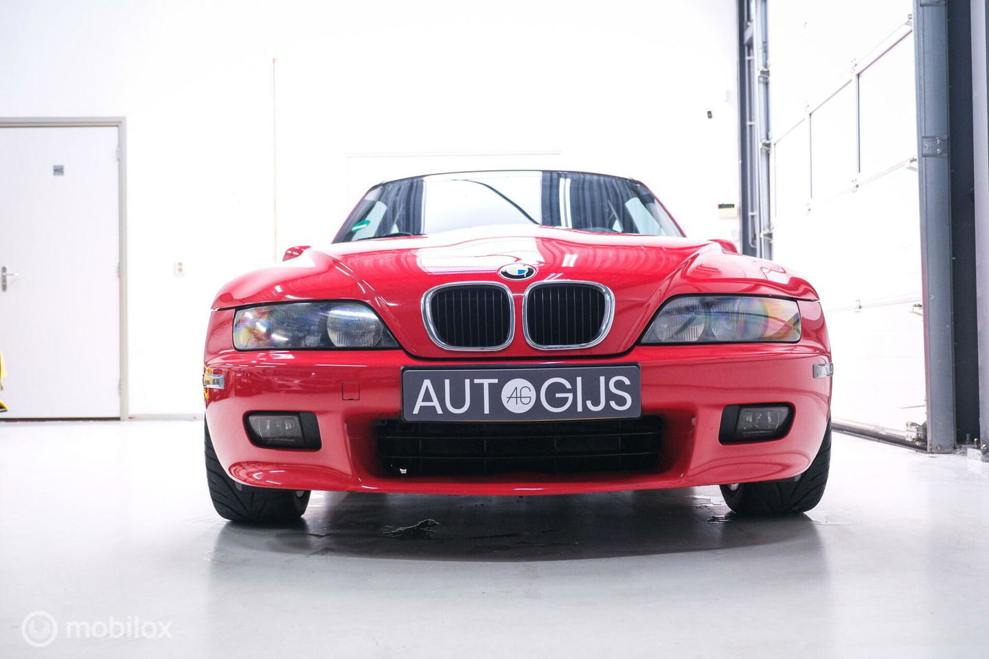 BMW Z3 Coupé 2.8 Manual | Hellrot | Sperdifferentieel | Extended leather | Kanteldak | liefhebbersauto |