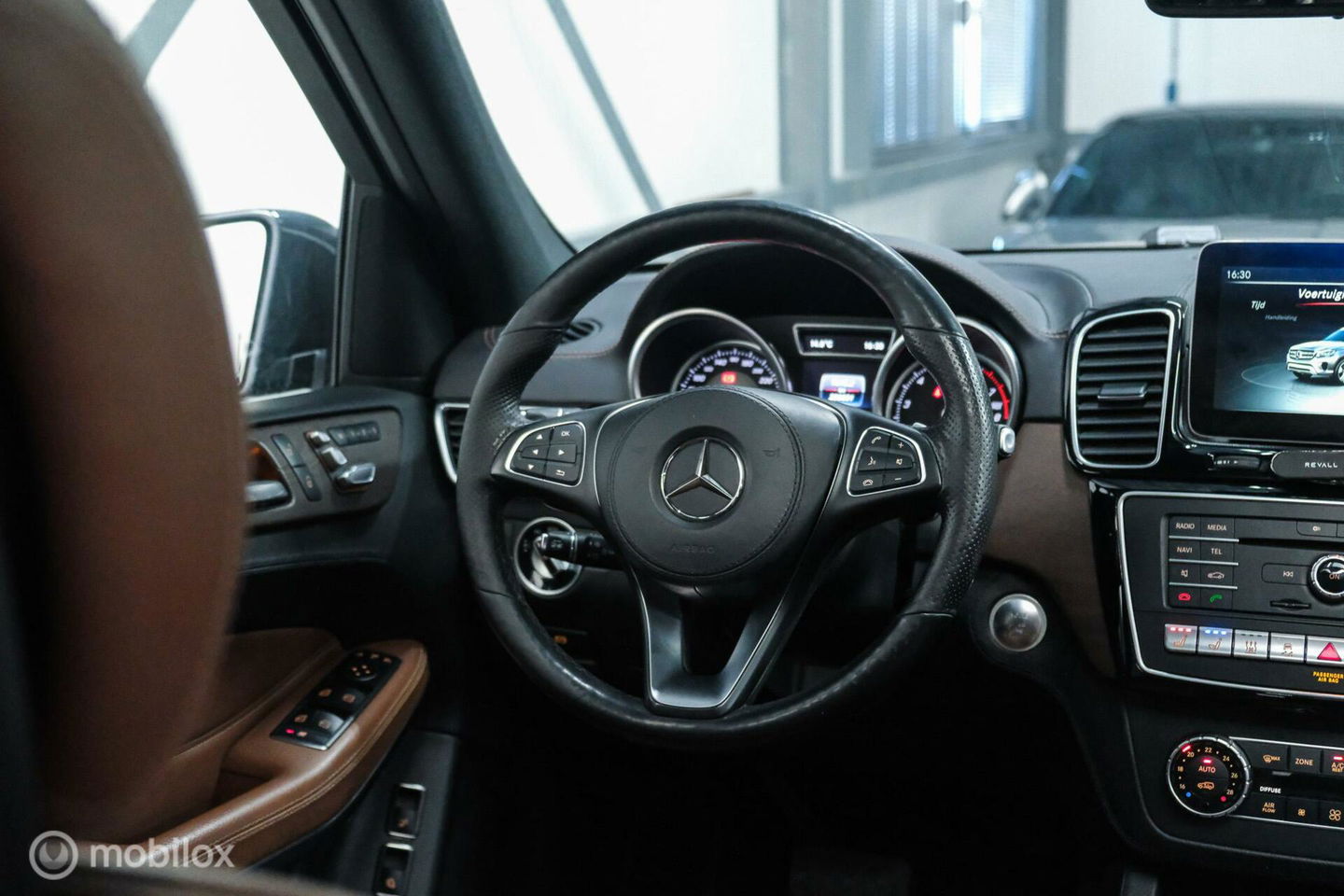Mercedes-Benz GLS-Klasse 500 4MATIC 456 pk | 7 pers | Massage | Trekhaak | Infotainment | Adaptive | luchtvering | 4x4 |