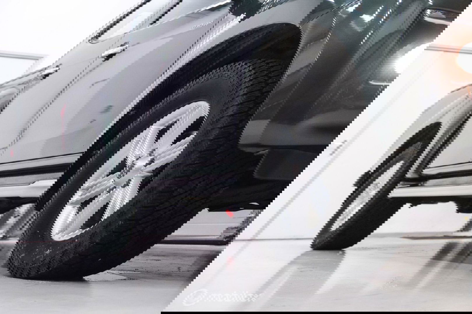 Isuzu D-max 1.9 Double Cab lang LS | 4x4 | Camera | Automaat | Zeer netjes | LED | Toyota Hilux |