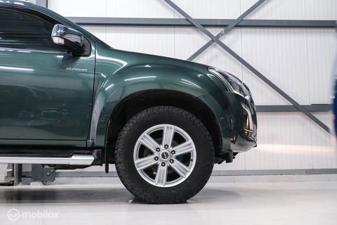 Isuzu D-max 1.9 Double Cab lang LS | 4x4 | Camera | Automaat | Zeer netjes | LED | Toyota Hilux |